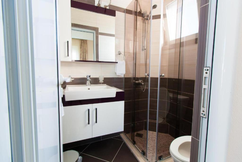 A3 Apartments Villa Улцин Екстериор снимка